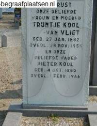 grafsteen Pieter Kool.jpg